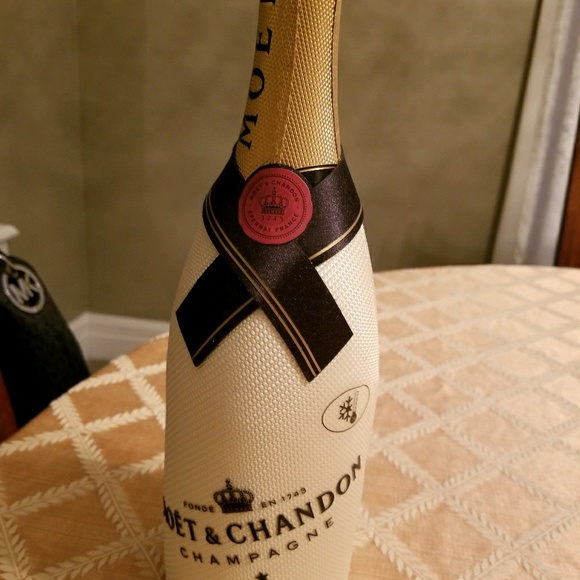 Meet your Posher, Kathy - Picture 1 of 1